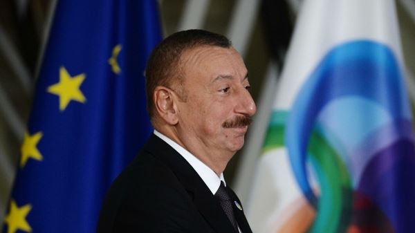 Алиев объявил о завершении конфликта вокруг Карабаха